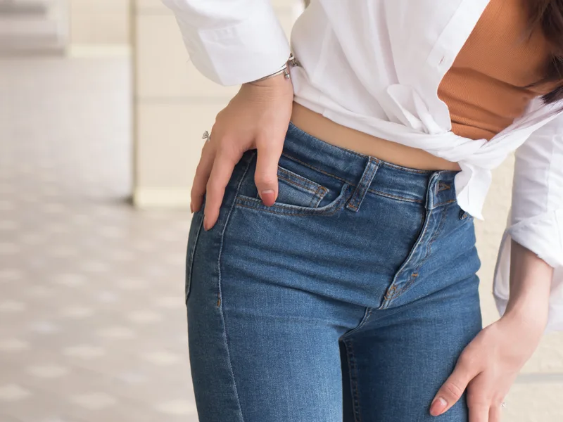 Chiropractic care for hip pain at Embrun Chiropractic Clinic in Embrun