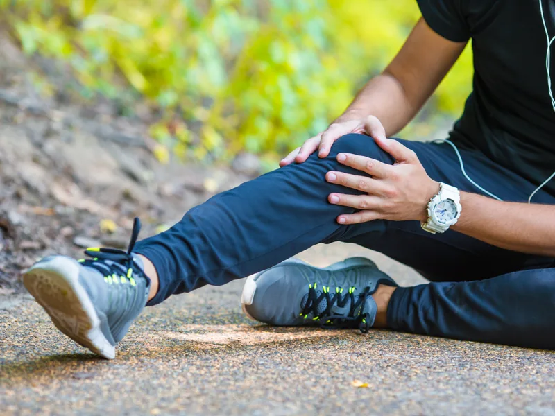 How Embrun Chiropractic Clinic treats sprains & strains in Embrun